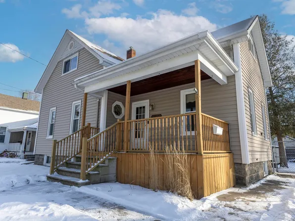 1210 17th St, Bay City, MI 48708