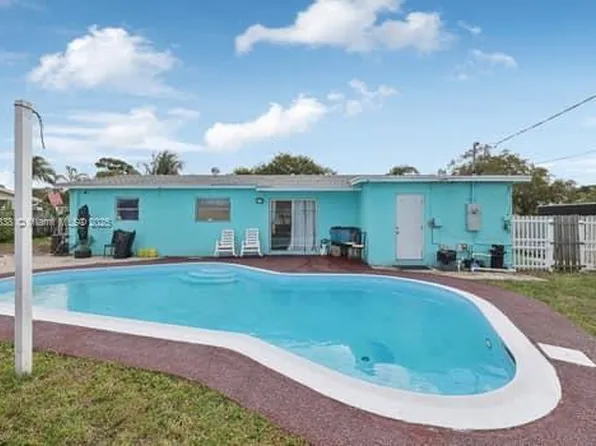 6921 SW 9th St, Pembroke Pines, FL 33023