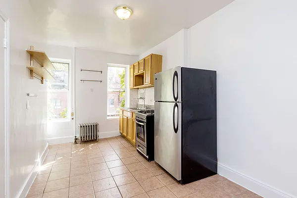 Rented by Compass | media 22