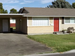 1908 Luther Pl, Richland, WA 99354