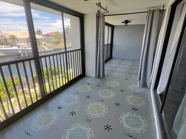1433 Mediterranean Dr #E — Photo 17
