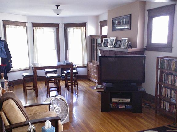 4th image of 567 Auburn Ave