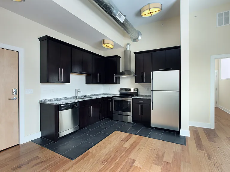 834 Lake Drive Apartments — Photo 8