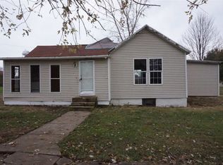 232 Campbell St, Corunna, IN 46730