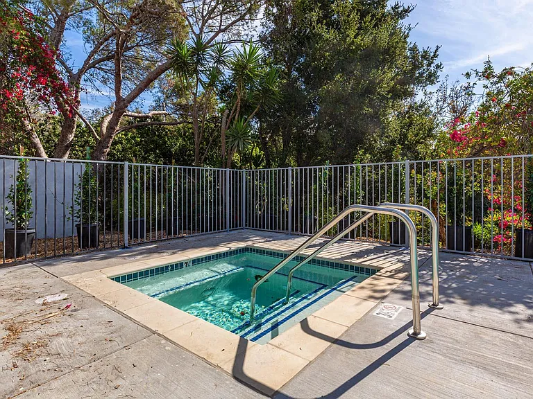 6459 Sycamore Meadows Dr — Photo 16