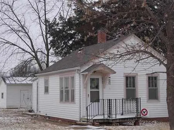 205 Mulberry St, Johnson, NE 68378