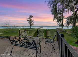 2906 Magnolia Rd, Orange Park, FL 32065