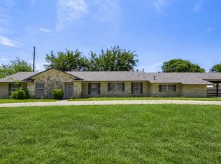 419 Allen Dr, Justin, TX 76247
