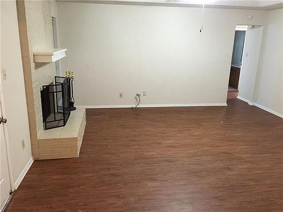 4th image of 6102 Suffolk Dr