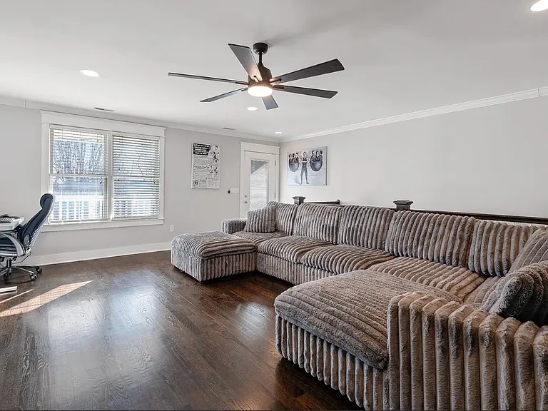 4802B Illinois Ave — Photo 6