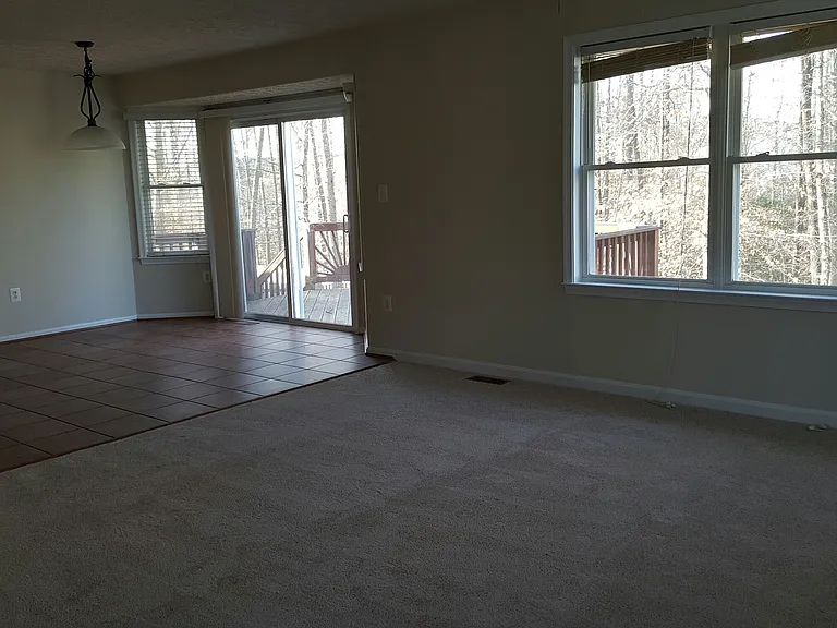 10122 Chesney Dr — Photo 37