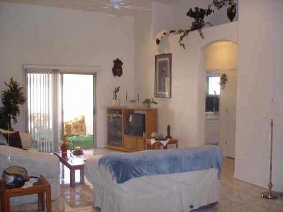 4th image of 13807 E CAMBRIA Drive #B