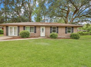 733 Sutton St, Jesup, GA 31545