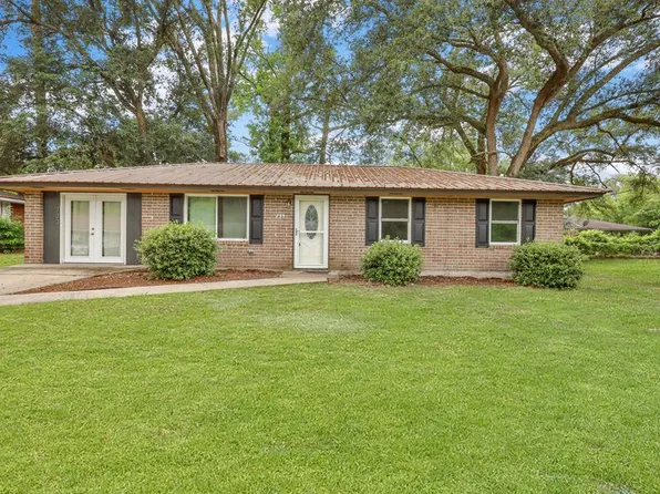 733 Sutton St, Jesup, GA 31545