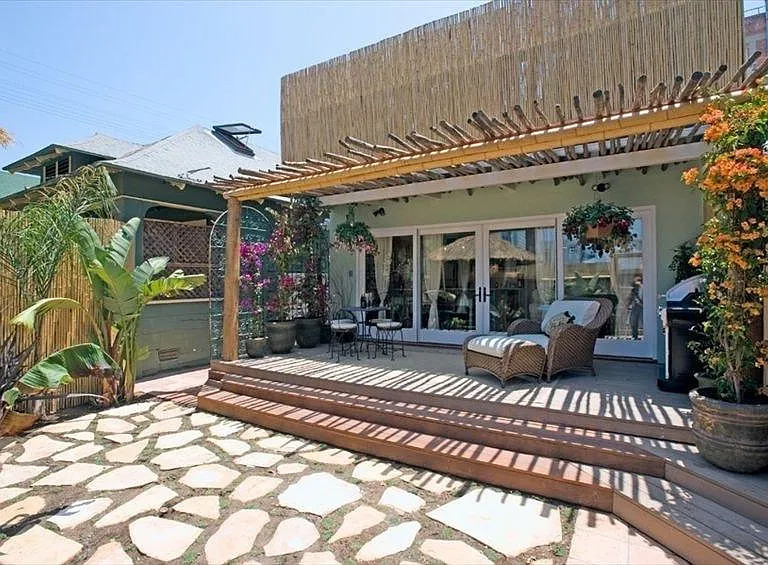 Outdoor Deck
