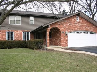 270 College St, Crystal Lake, IL 60014