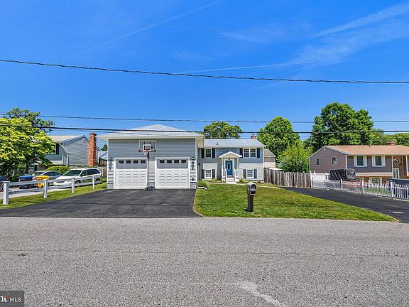 2nd image of 758 208th St