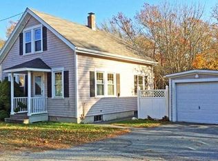 76 Marion Rd, Mattapoisett, MA 02739