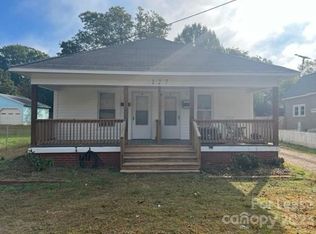 127 N Maple St APT B, Mooresville, NC 28115