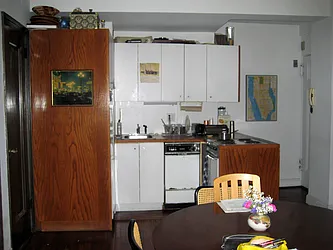 Rented by Segallis Real Estate