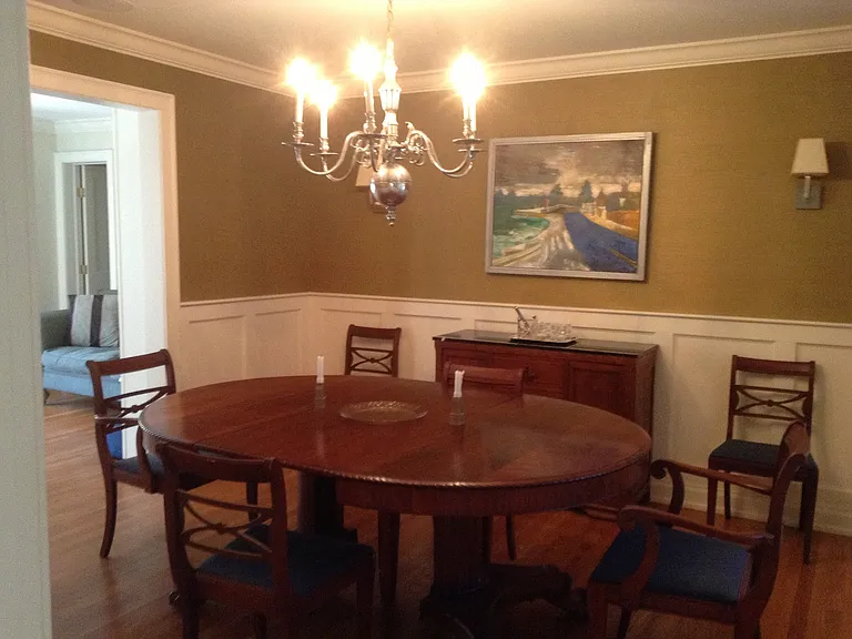 64 S Hill St — Photo 8