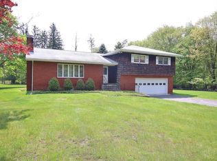 31 Lakeview Rd, North Salem, NY 10560