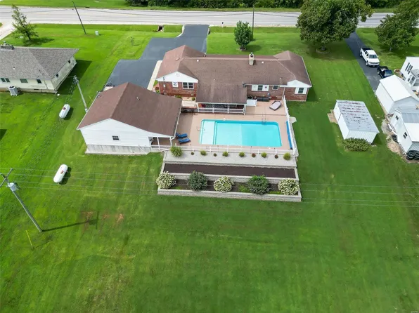 180 Highway 61, Bloomsdale, MO 63627
