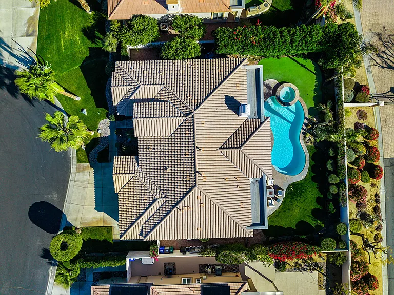 33 Calle La Reina — Photo 45