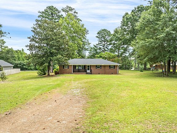 2nd image of 3312 Ben Brown Rd
