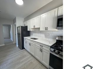 838 Allendale St, Baltimore, MD 21229