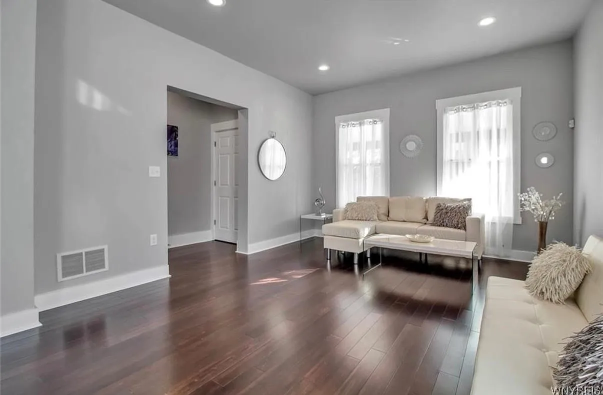 3 bed, 1468 sqft, $1,950 — Photo 3