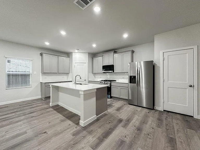 7934 Alset Dr — Photo 6
