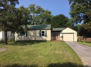 249 Ridge Ave, Liverpool, NY 13088