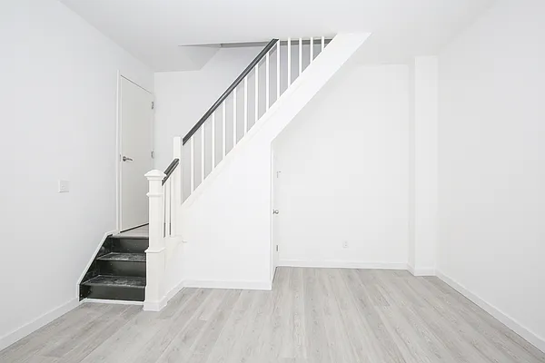 Rented by Exit Realty First Choice | media 14