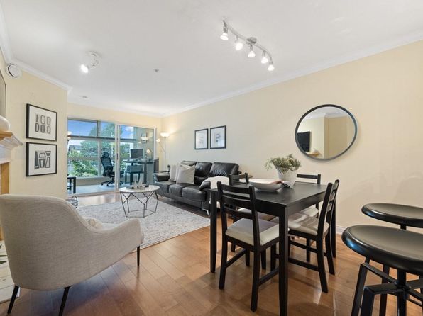 2929 W 4th Ave #302, Vancouver, BC V6K 4T3