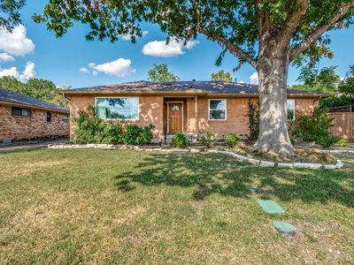 2548 Saint Francis Ave, Dallas, TX, 75228