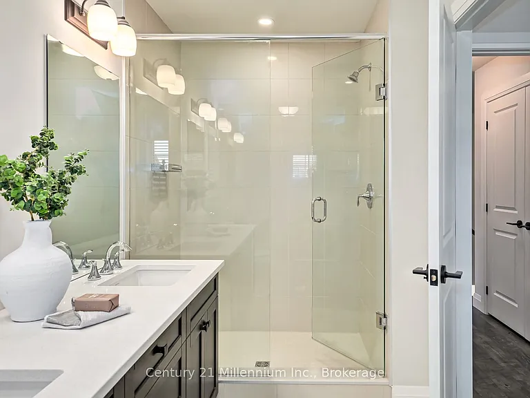 168 Yellow Birch Cres — Photo 24