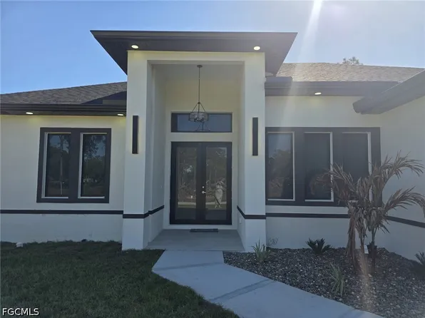 1504 Poinsettia Ave, Lehigh Acres, FL 33972