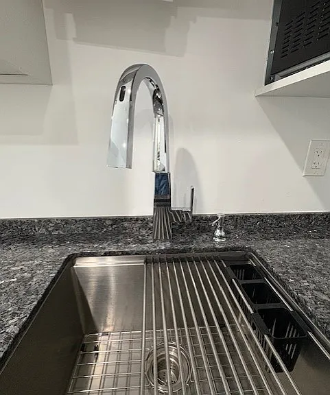 2910 Lincoln Park Ave #1 — Photo 6