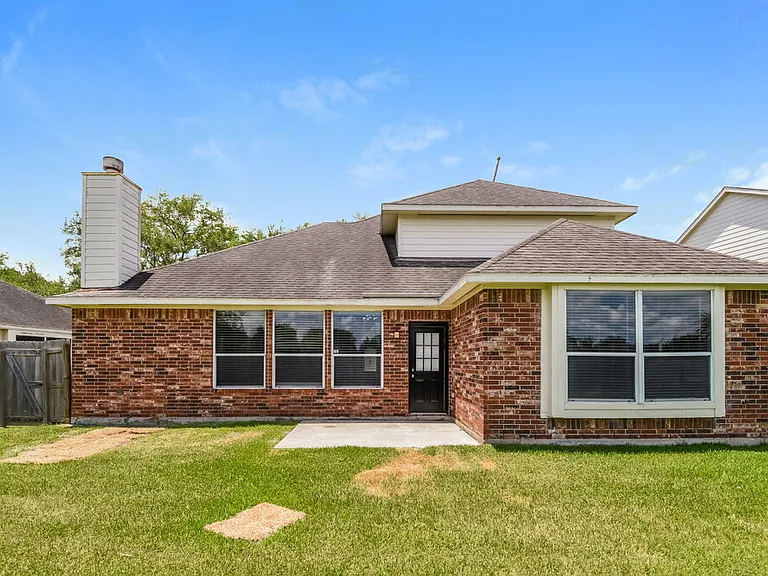 216 Meadowhill Ln — Photo 20