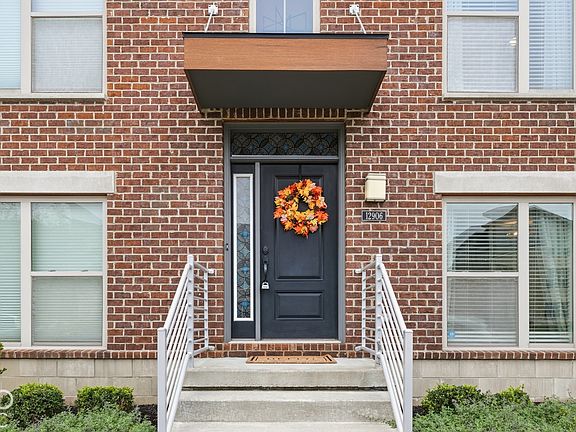 2nd image of 12906 Grand Blvd