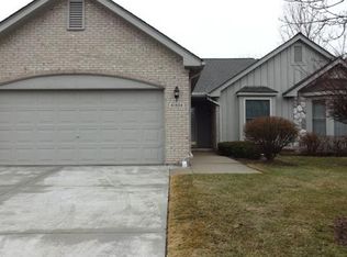 41884 Riverwood Ct #45, Canton, MI 48187