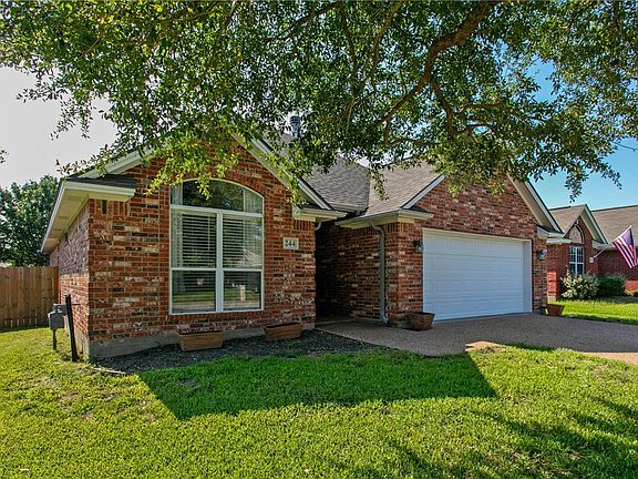 2nd image of 244 Stuttgart Cir