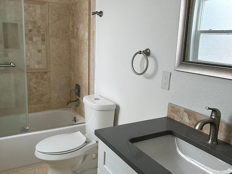 6881 S Downing Cir W — Photo 6
