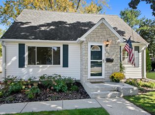 147 Flint St, Sun Prairie, WI 53590