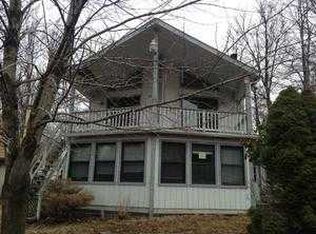 5388 Vine Ter, Tobyhanna, PA