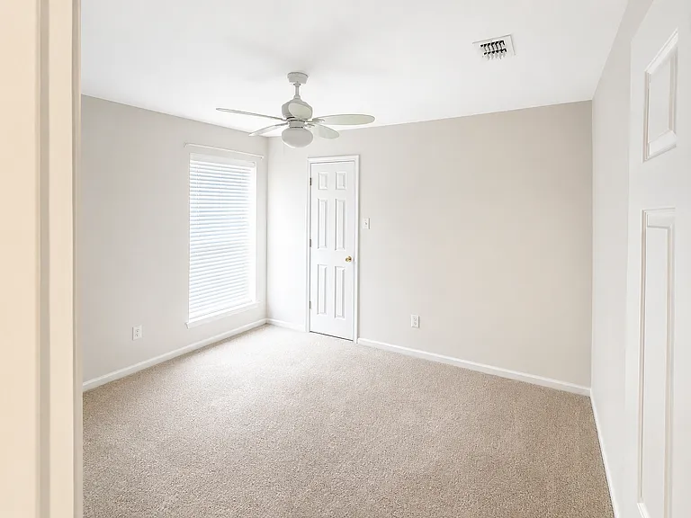 1327 Walter Ellison Dr — Photo 16