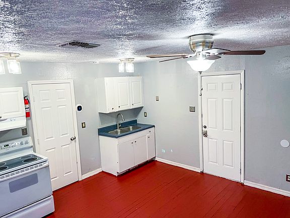 4th image of 103 N Walker St APT 2