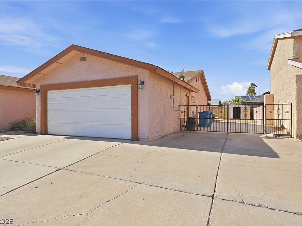 3697 Jicama St, Las Vegas, NV 89103 | Zillow