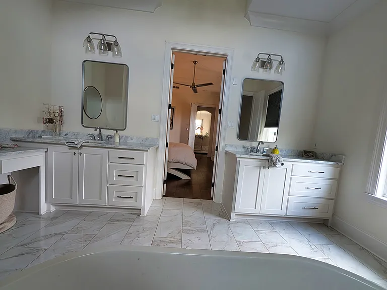 401 Cypress View Dr — Photo 12